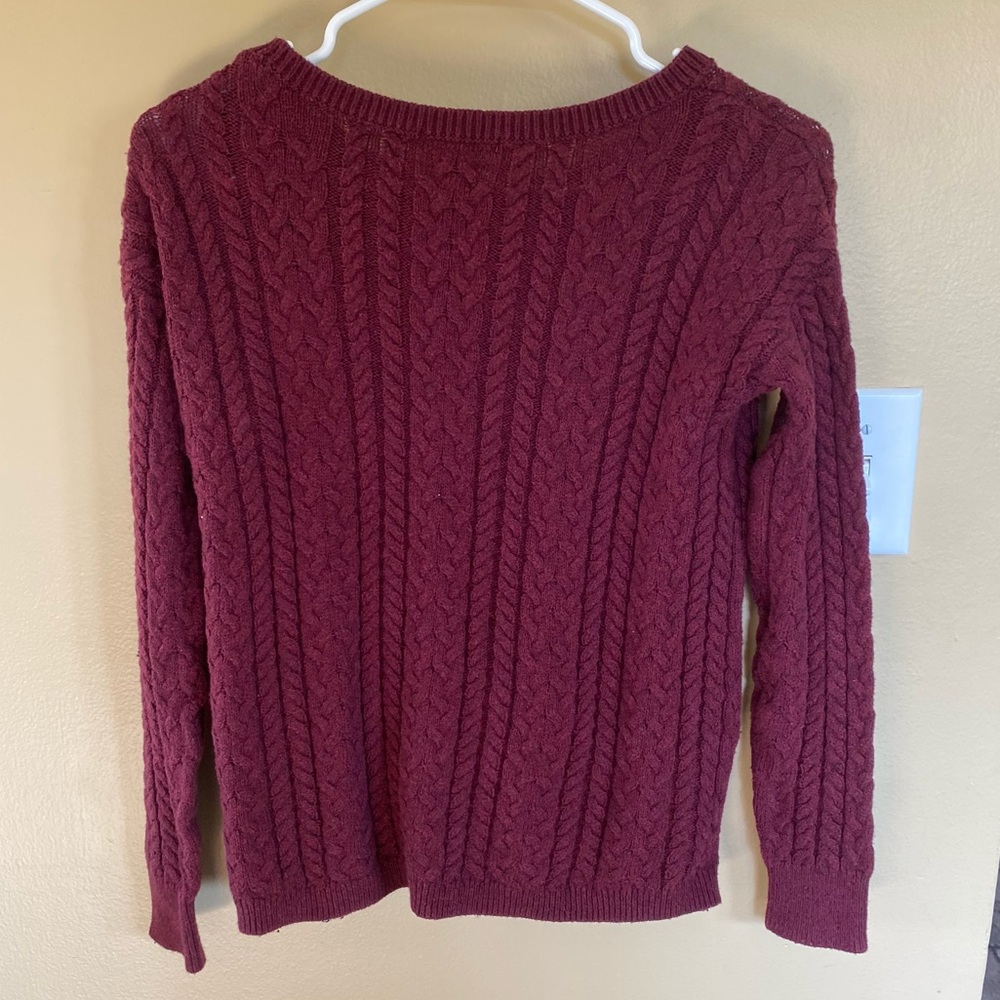 Maroon Burgundy cozy cable knit sweat with zipper details on sides - Picture 5 of 5